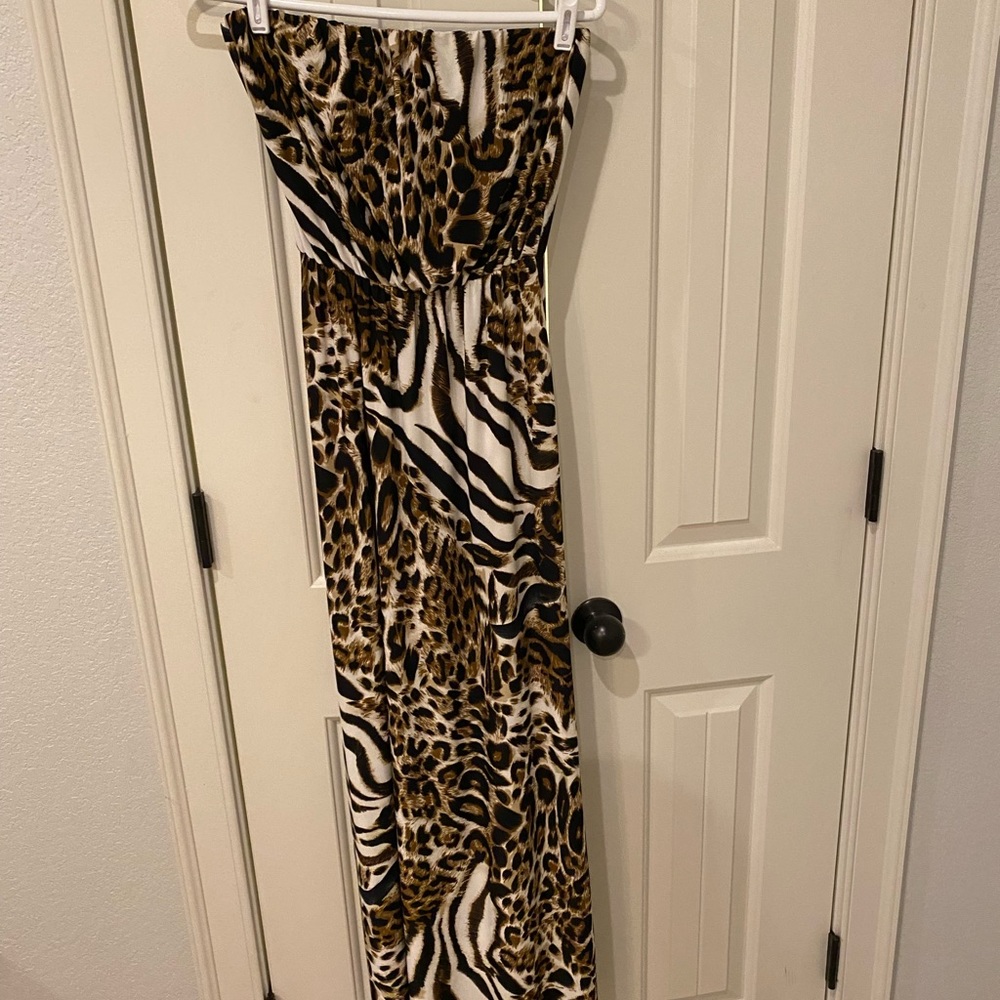 Strapless Leopard Maxi